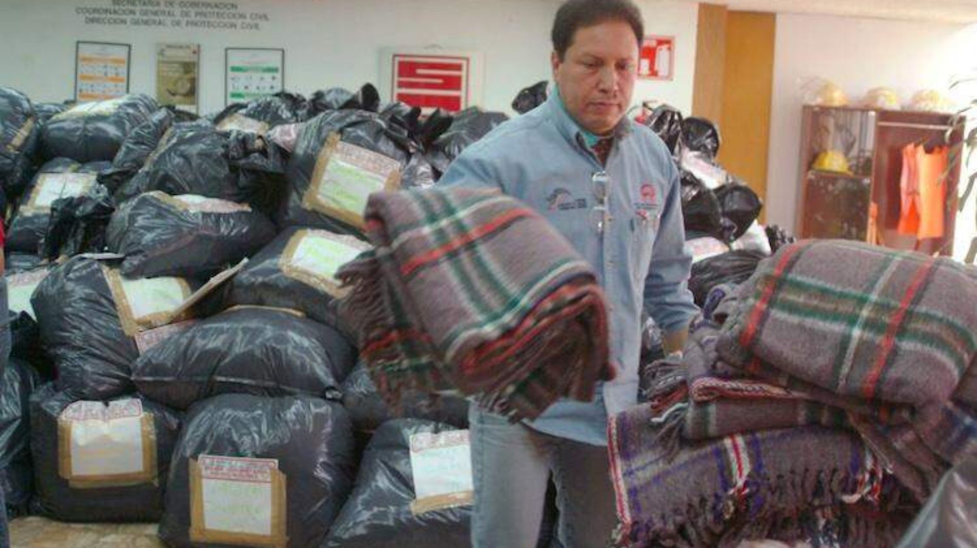 ¿Dónde puedo donar ropa en la CDMX para la temporada invernal?